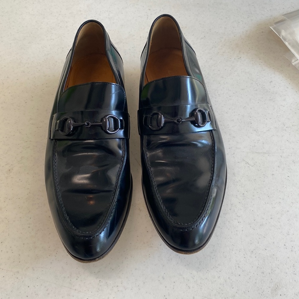 Beautiful Black Gucci Loafers - Black Horse Bit. 9-1/2 D
